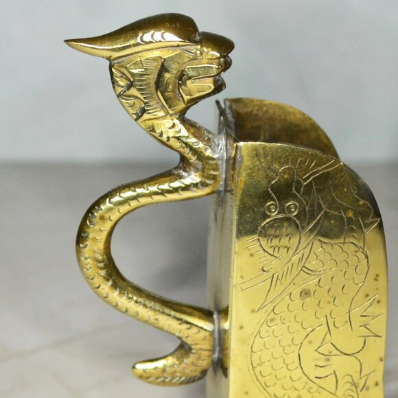 Vintage Brass Cigarette Pack And Lighter Holder Stamped China Desk Side Table - Picture 8 of 9
